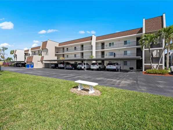 25802 Cockleshell DR #315, BONITA SPRINGS, FL 34135