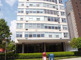 3900 N Lake Shore Dr APT 23B, Chicago, IL