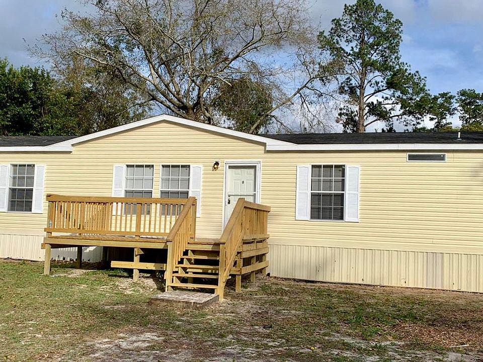 1st image of 213 SE Scarlett Way