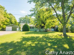15990 Algoma Ave NE, Cedar Springs, MI 49319