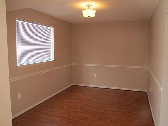 4th image of 9711 Kings Crown Ct APT 2