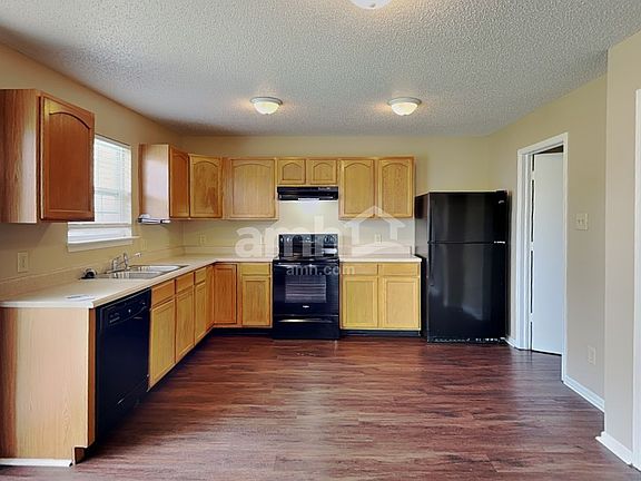 3rd image of 2898 Hearthside Dr