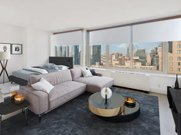 315 West 33rd Street image 1 of 20