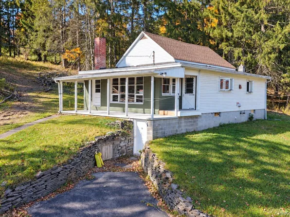 505 High Hill Road, Coxsackie, NY 12051