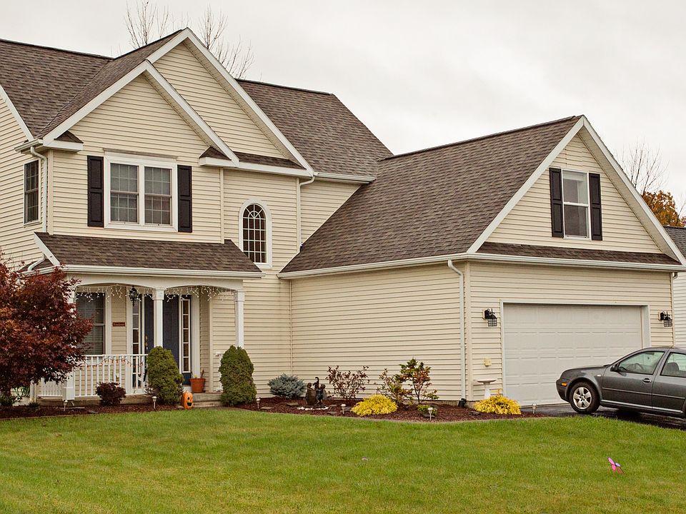1st image of 141 Saint Andrews Dr