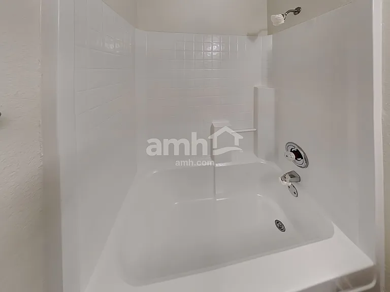 6024 Silkcrest Trl — Photo 19