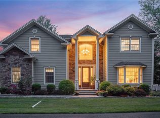 30 Renie Ln, Blauvelt, NY 10913