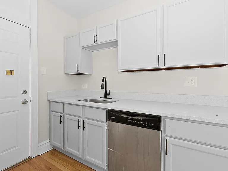 9848 S Walden Pkwy — Photo 9