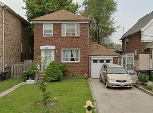 190 Cameron Ave, Toronto, ON M6M 1R7