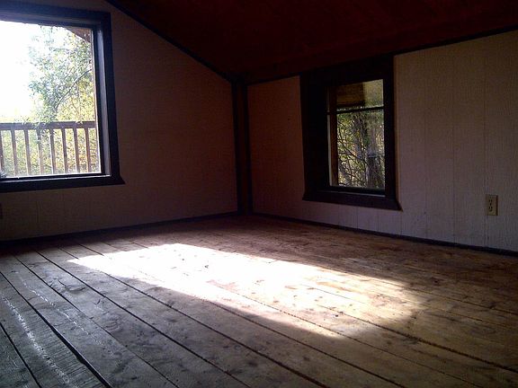 2nd image of 1291 Helios Ave