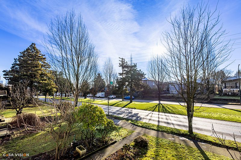 Vancouver House for rent - 3 Bedrooms — photo 25