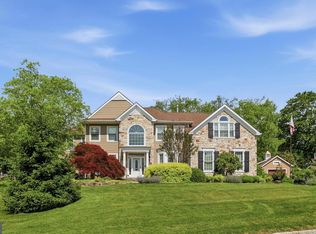 302 Jefferson Dr, Malvern, PA 19355