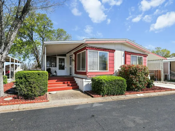 20350 Hole In One Dr Space 7, Redding, CA 96002