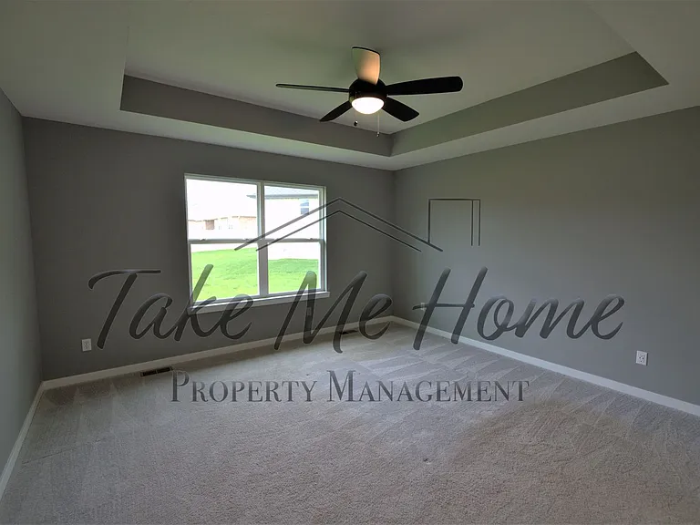 1204 W Yellowstone St — Photo 6