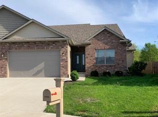 4602 Thompson Rd, Springfield, IL 62711