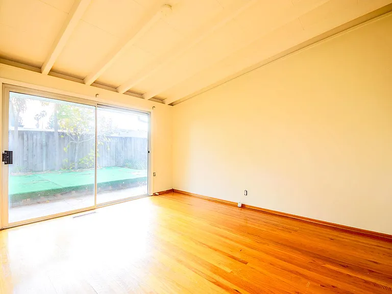 3502 Gibson Ave — Photo 10