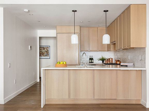 3rd image of 211 Schermerhorn St #8B