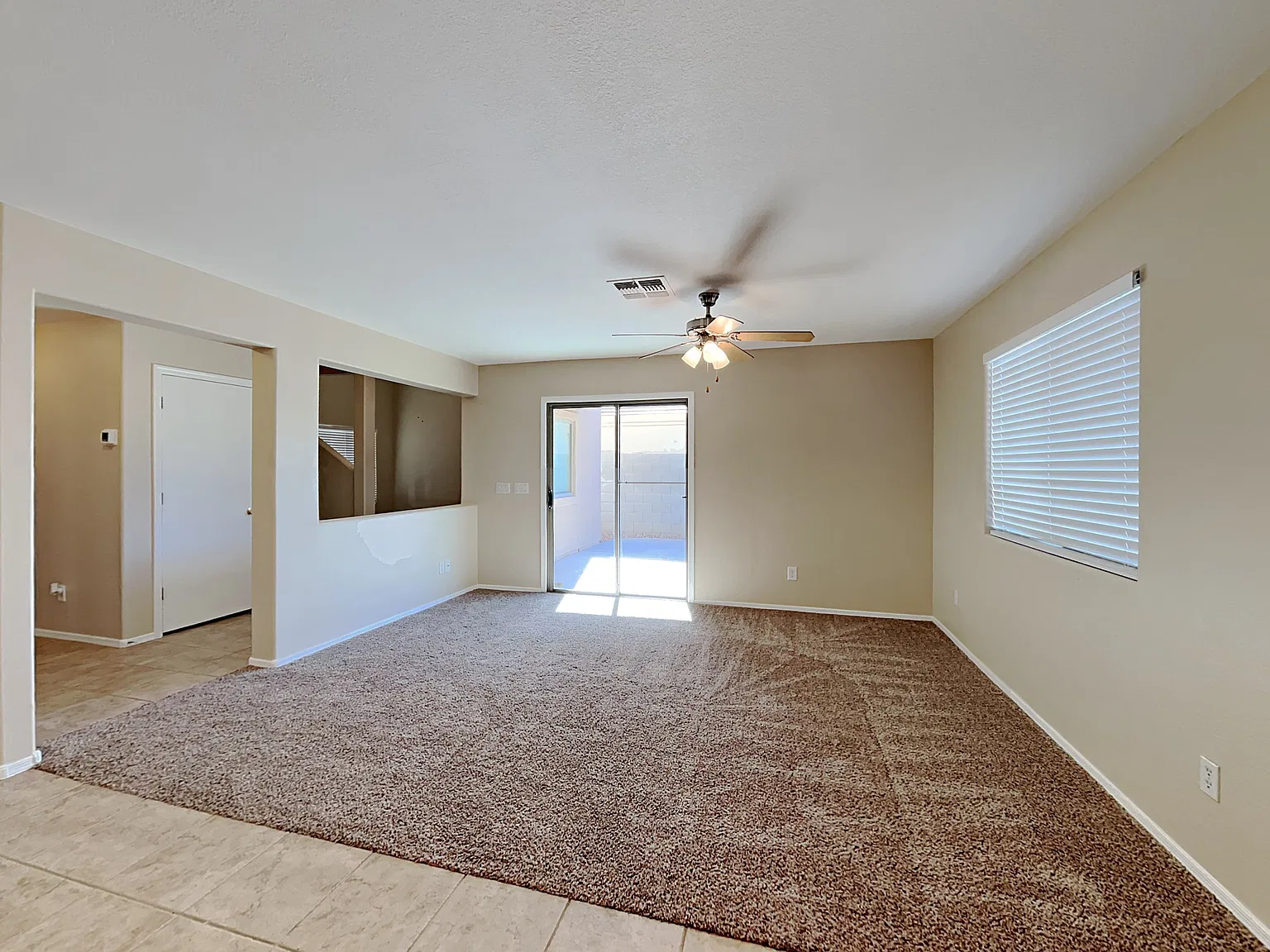 17472 W Watson Ln — Photo 3