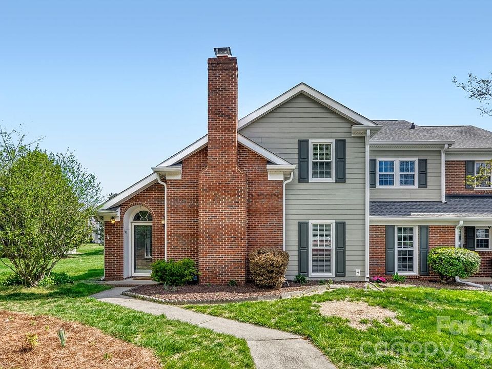 1st image of 9411 Kings Falls Dr