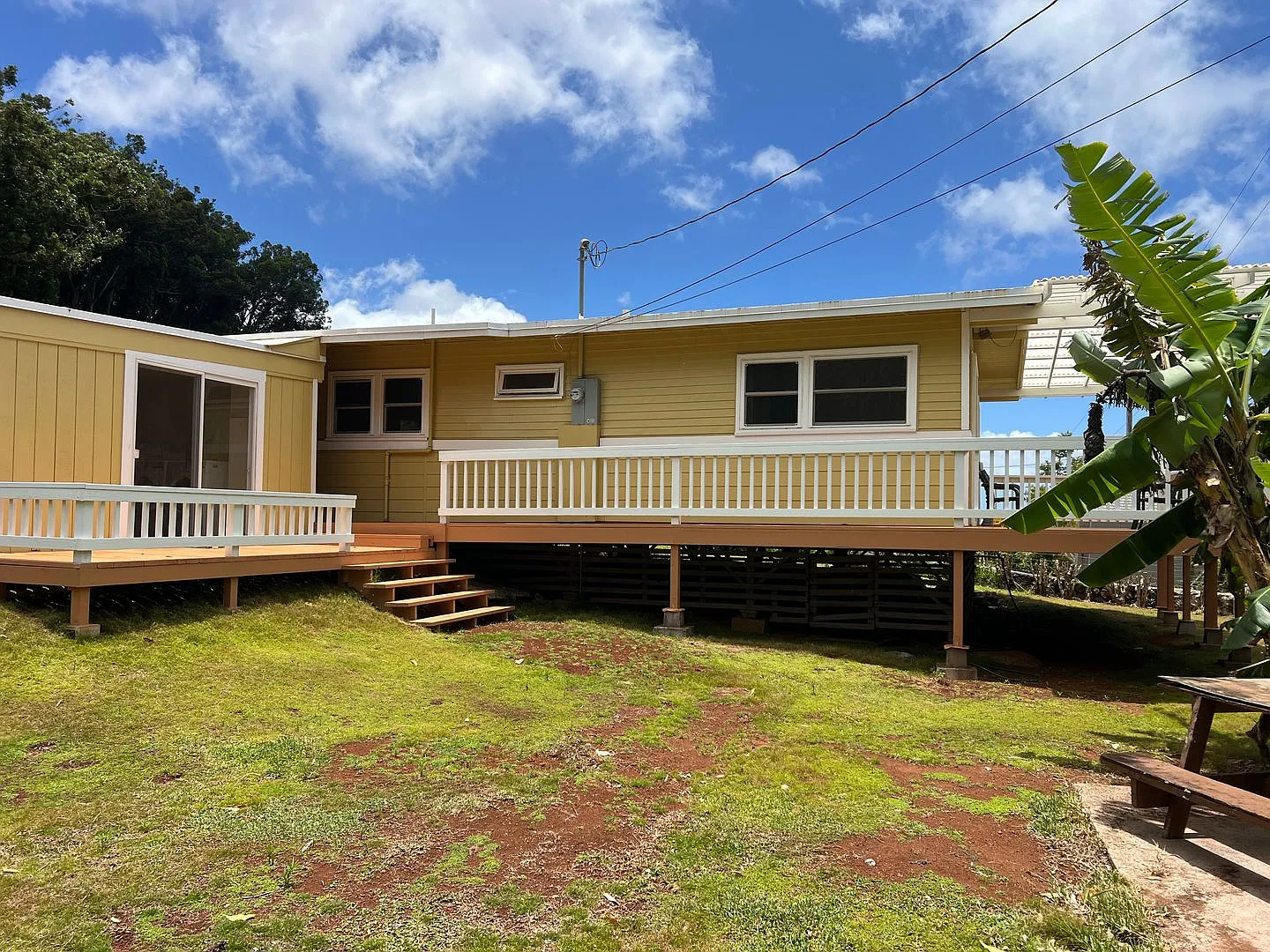 Charming Kalae Cottage with Ocean Views & Mountain Breezes — Photo 3