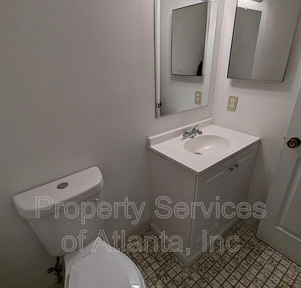 4512 Golf Vista Cir — Photo 13
