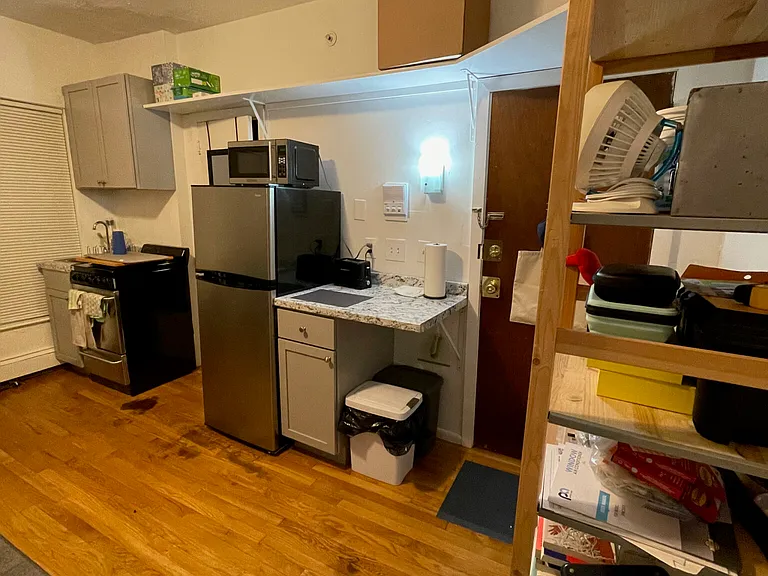 28 S Huntington Ave #102 — Photo 6