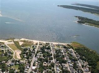 7 Columbia St, Wareham, MA 02571