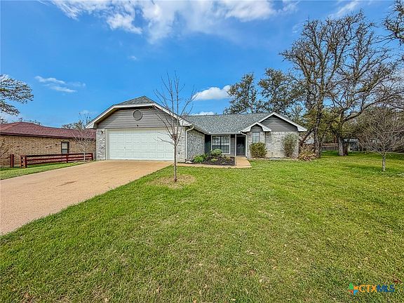 3rd image of 7 Branding Iron Dr