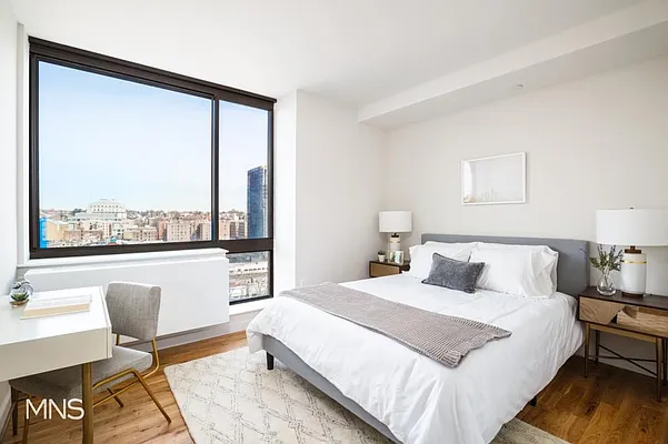 Rented by MNS Marketing | media 27