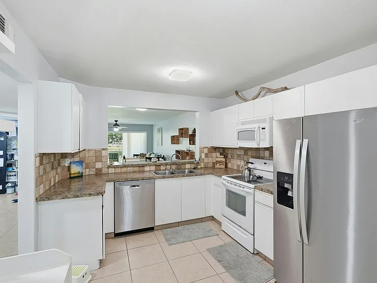 5737 Whitaker Rd #C101 — Photo 12