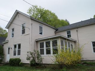 1023 School St, Palmer, MA 01069