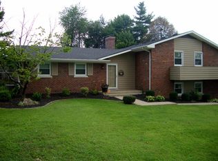 302 Pocahontas Trl, Georgetown, KY 40324