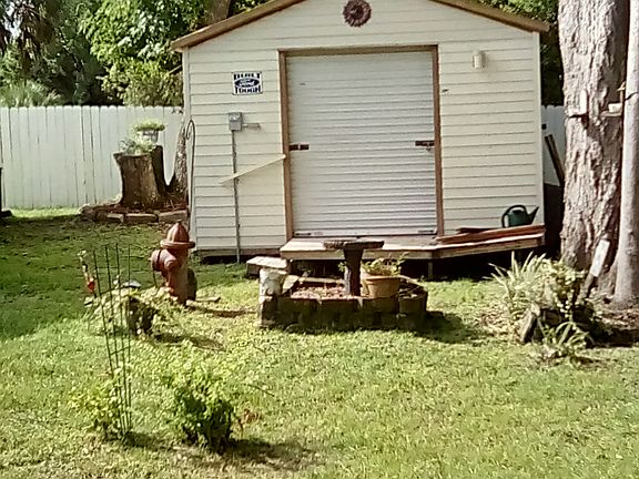 3rd image of 1978 SE Buddy Ave