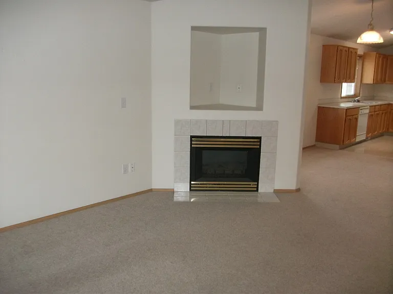 16405 NE 9th Way #A-B — Photo 5