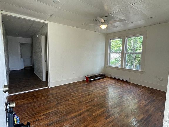 2nd image of 116 Garland Ave #A