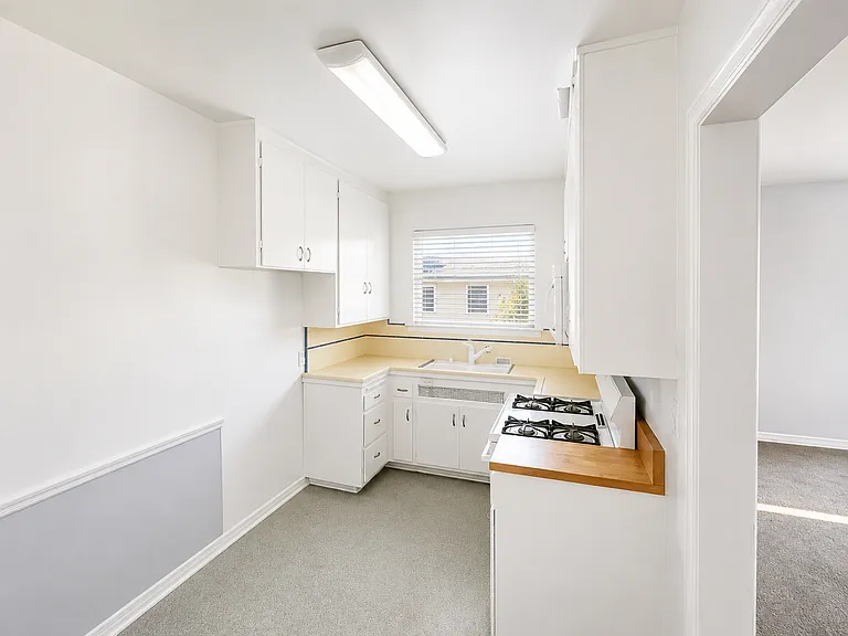1507 S Catalina Ave #E — Photo 4