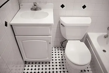 Rented by Eisenberg Exclusives