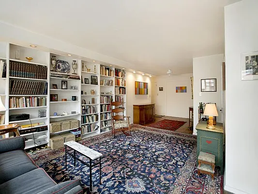 Sold by Sotheby's International Realty | media 5