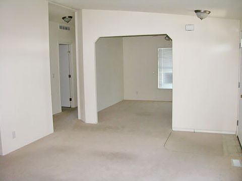 2nd image of 5638 N Fairfax Ln