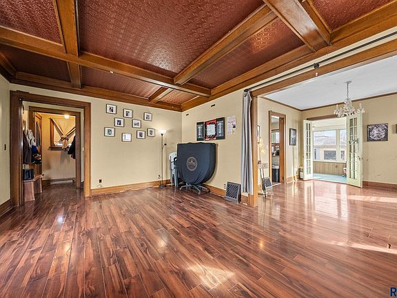 4th image of 118 S Walts Ave