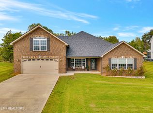 1223 Houston Springs Rd, Greenback, TN 37742