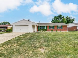 3207 Gardenia Dr, Dayton, OH