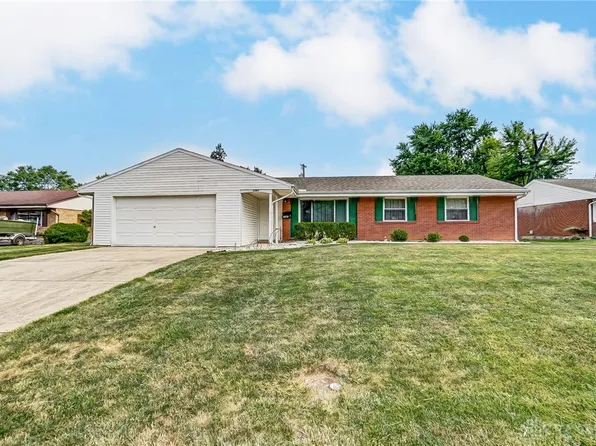 3207 Gardenia Dr, Dayton, OH 45449