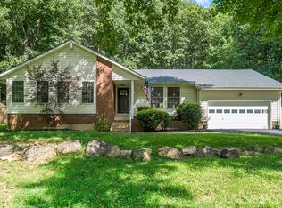 7351 Auburn Mill Rd, Warrenton, VA 20187