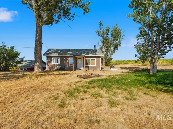3929-3927 Homestead Rd, Homedale, ID 83628