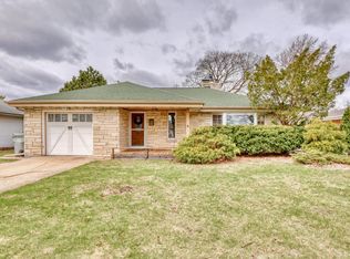 3423 S 85th St, Milwaukee, WI 53227