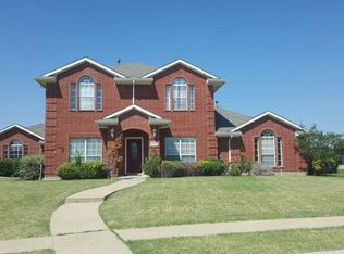 320 Fountain Dr, Murphy, TX 75094