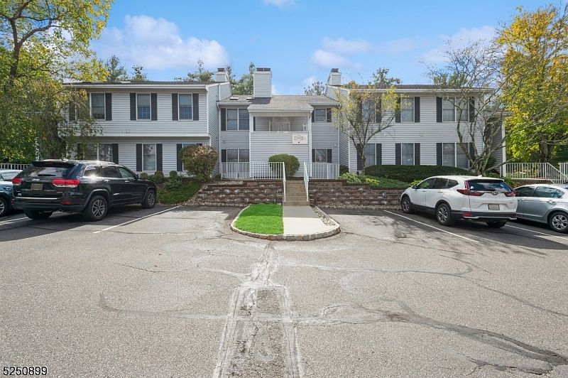 409 Ferncrest Ct, Three Bridges, NJ 08887 Zillow