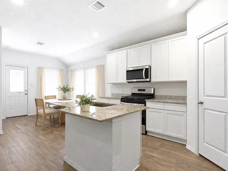 4214 Berwick Park Ln — Photo 6