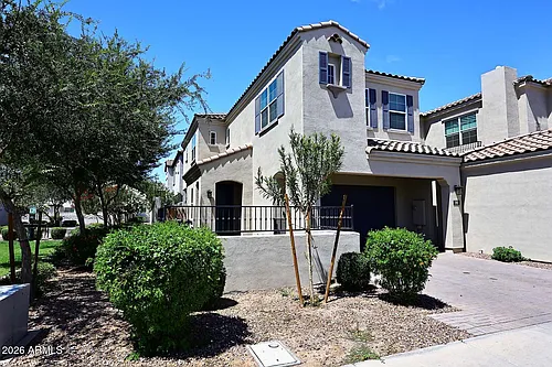 202 E Markwood Dr Photo 1